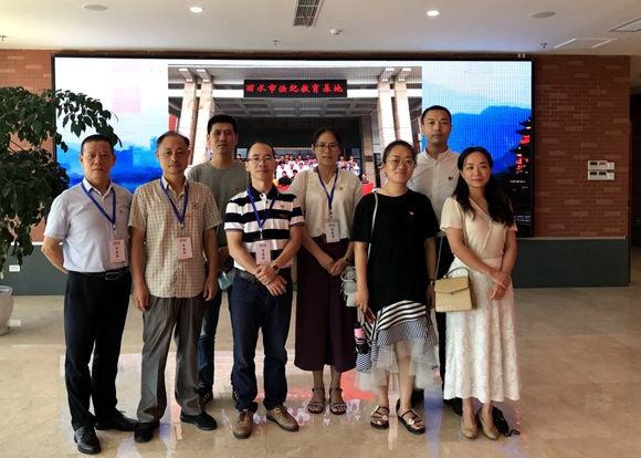 cd58e72014a11b1d9d220fefa63a01a.jpg cd58e72014a11b1d9d220fefa63a01a.jpg