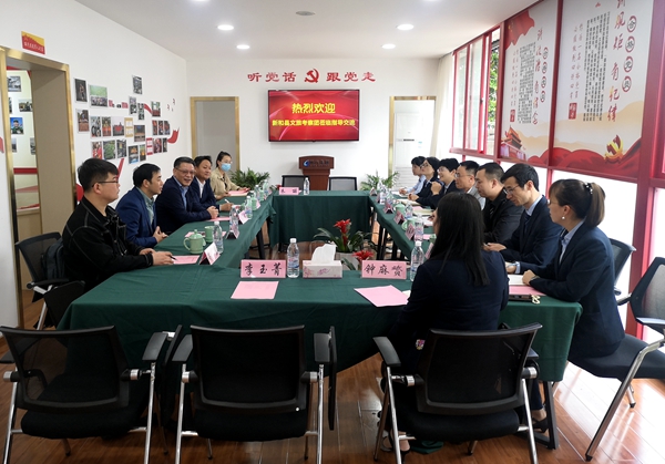 c62bb59dda303ced625f323f5d61a15.jpg c62bb59dda303ced625f323f5d61a15.jpg