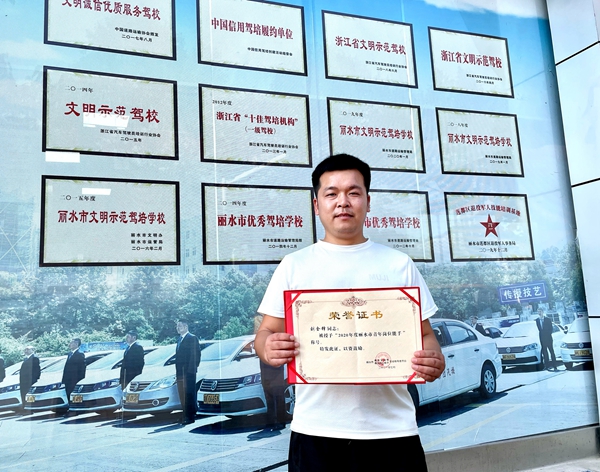 dc6bd300e72822dca57985940412dae.jpg dc6bd300e72822dca57985940412dae.jpg