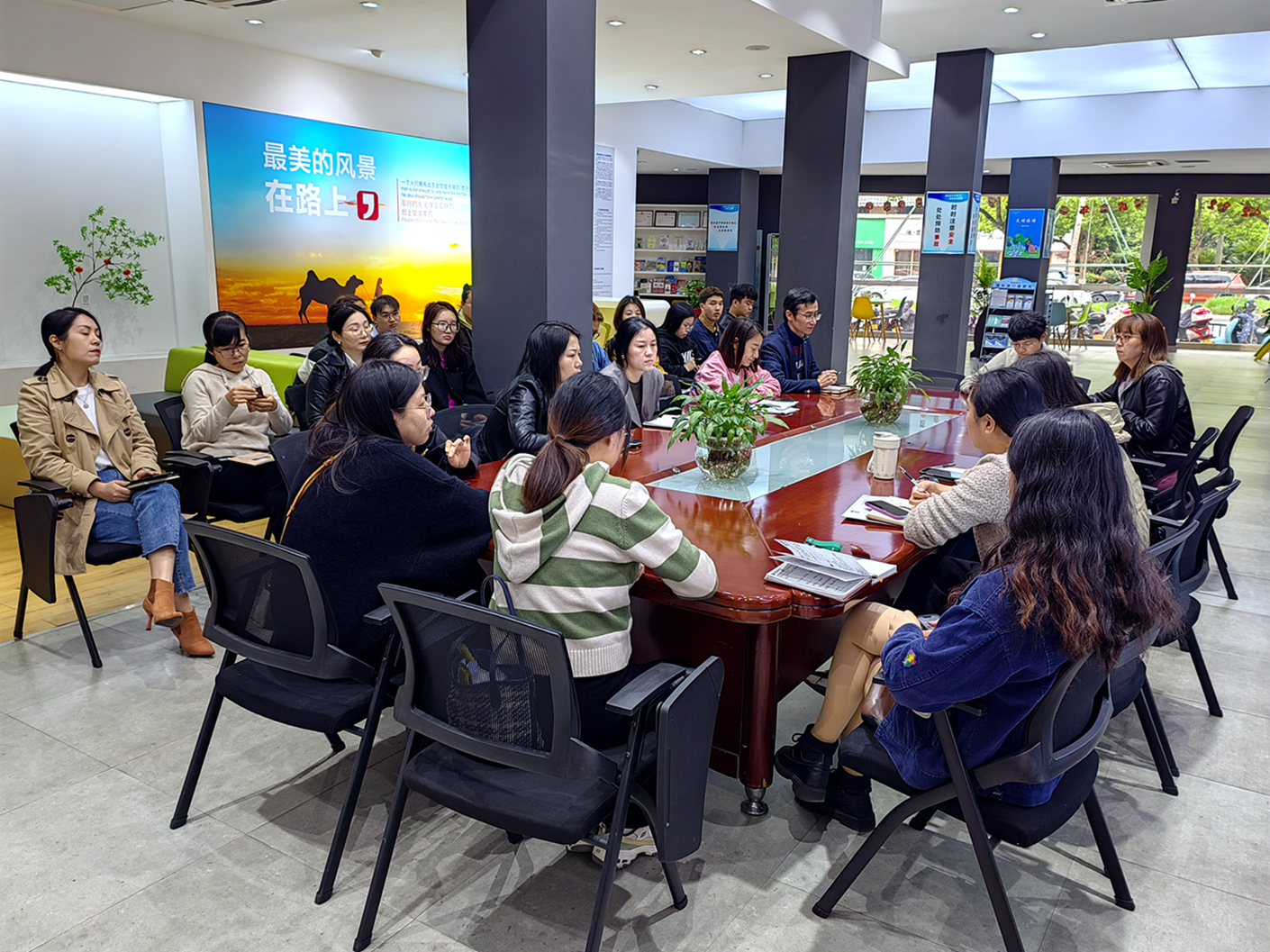 b382c0bacab763a82d1f0291c9a0bc1.jpg b382c0bacab763a82d1f0291c9a0bc1.jpg